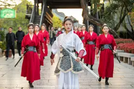 运河行歌  戏绘台城：穿越运河奇遇，解锁五一狂欢图片