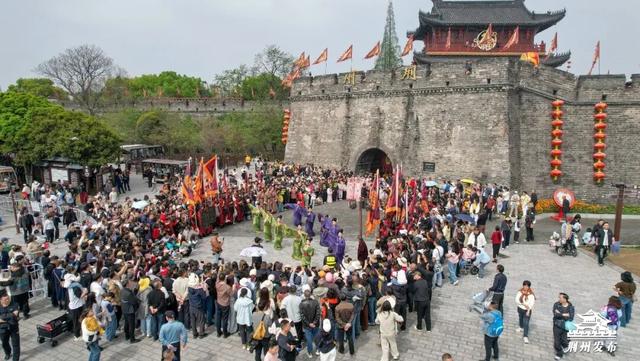 荆州，燃爆了！