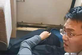 医者担当！潍坊医生张涛在高铁上展开 “生命急救”图片