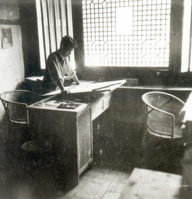 新华走笔丨江声灯影月亮田