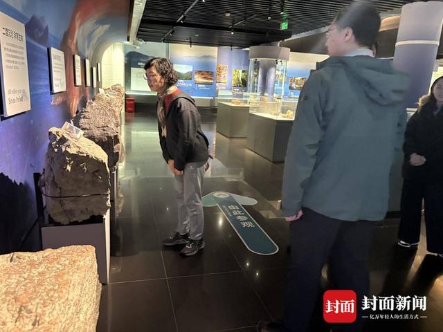 中华文化天府论坛嘉宾走进峨眉山：看到了一个具有学术价值与借鉴价值的遗产保护路径