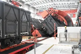 高质量发展山东行｜一颗石子吃干榨净，产值增加十倍以上图片