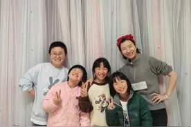 “我们是战友” 当两位单亲妈妈选择共居图片