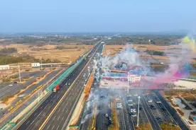 迎战春运“大考”，沪渝高速宣广段改扩建工程建成通车图片