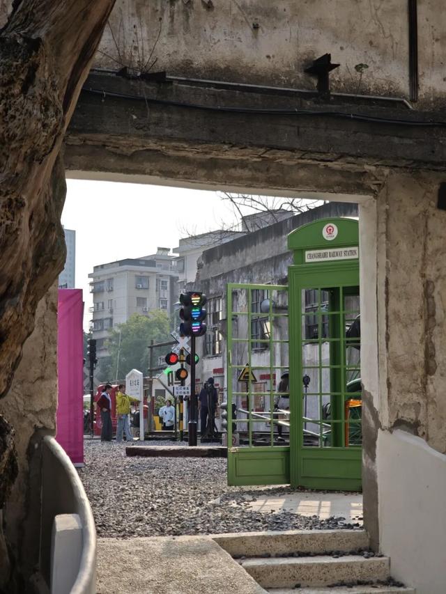 遇见丨开福秋日·逛三园：「东风路文创园」老长沙的回忆沙漏