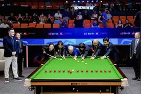 顶尖选手汇聚 2024世界斯诺克·西安大奖赛开赛图片
