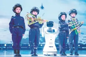 以美润心 艺彩蓝天图片