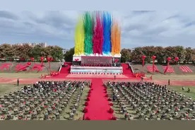 国庆假期陆军某部举办集体婚礼图片