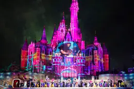 上海迪士尼乐园门票719元上热搜！其实没涨价，但消费者愿意买账吗？图片