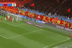 刚刚！国足11打10，又输了！图片