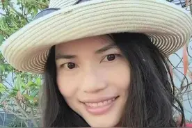 47岁女教师因病去世，重回母校成为“大体老师”，网友：生命会用另一种方式延续图片