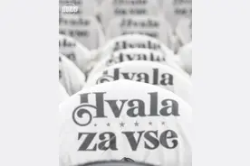 独行侠晒主场东契奇致敬T恤：感谢你所做的一切！图片