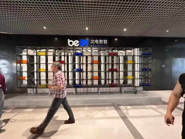 “国产化替代”受关注  科创热词有哪些｜北京青年眼中的“十五五”热词