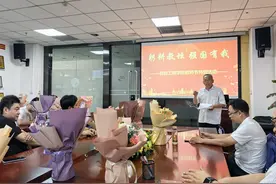 弦歌不辍传承“师者匠心”——河南工学院智能工程学院老中青三代教师的匠心接力图片