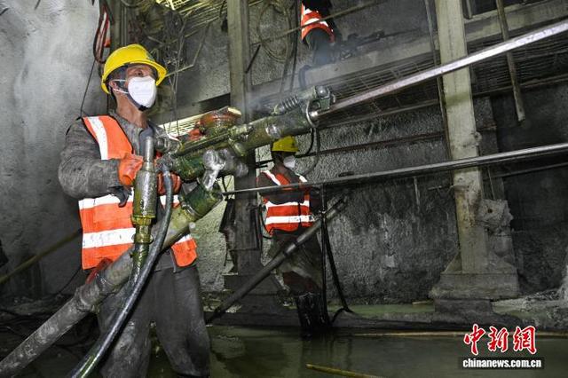 引汉济渭黄午隧洞IV标施工进度过半 “世纪工程”迈出关键一步