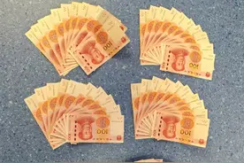 老板带员工回老家团建并在祖宅款待，一员工偷走家中五千元现金图片