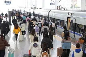 春运大幕即将开启 厦门火车站预计发送旅客373万人图片