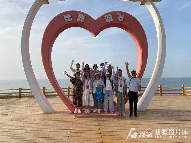 文化中国行·行走美丽新疆