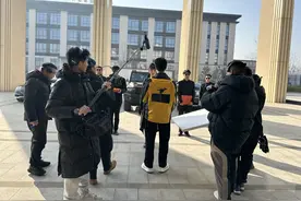 郑州一拍摄基地半年接待200个剧组！短剧行业能从“爆红”到“长红”不？图片