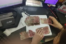 家中漏水致人民币碳化！舞钢农商银行暖心服务解难题图片