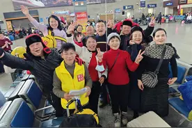 “尔滨，热干面来了！”武汉至哈尔滨火车票“一票难求”图片