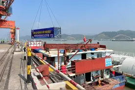 深耕东南亚跨境物流市场 北部湾港再增一条外贸航线图片