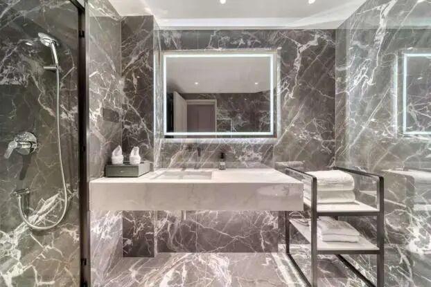 免费接驳、专属送机、优惠折扣、专享礼遇……酒店专属福利来了！“星星们”快码住→