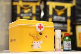 美团暂停深圳个别地区配送图片