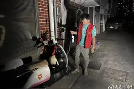 大科街道：开展电动自行车安全隐患集中夜查行动图片