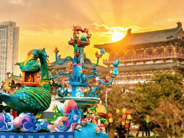 定档！演艺巡游、流光溢彩就在……