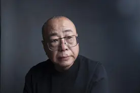 献礼|《张思德》《云水谣》《铁人》“主旋律三部曲”至今动人，尹力奏响时代与人性的颂歌图片