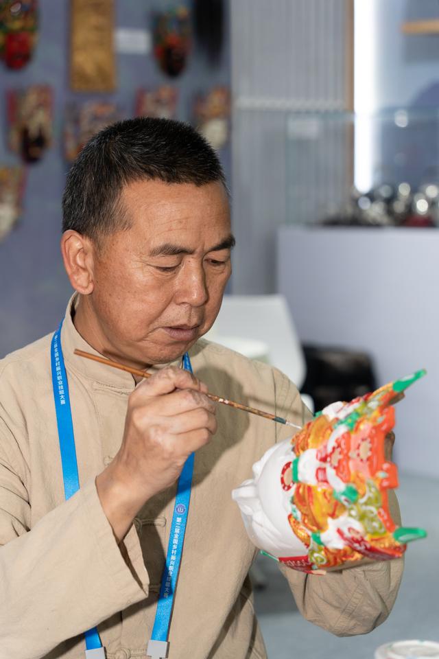 屯堡之旅：看地戏起舞 听铜鼓回响​