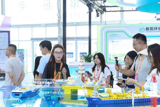 2025年服贸会明日开幕！记者抢先探馆，亮点剧透→