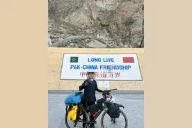 一人一车，“00后”安徽小伙骑行去非洲！“每天看到不同风景，是坚持下去的最大动力”图片