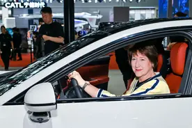 车展季·大咖说丨超六成德国车企将增加在华投资，VDA主席穆希雅：减少贸易壁垒，共建开放市场图片