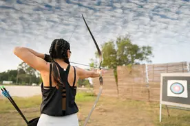 运动器材还是管制器械？郯城弓箭伤人背后的“盲区”图片