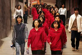 《山花烂漫时》何以打动人图片