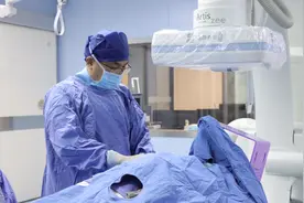 大便后“喷血不止”！台州小伙住进EICU！医生：这个病很多人分不清……图片