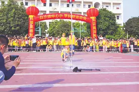 数字科技为乡村教育插上翅膀图片