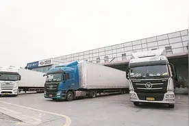 成都空港国际快件中心跨境电商空运出口清单首次破亿图片