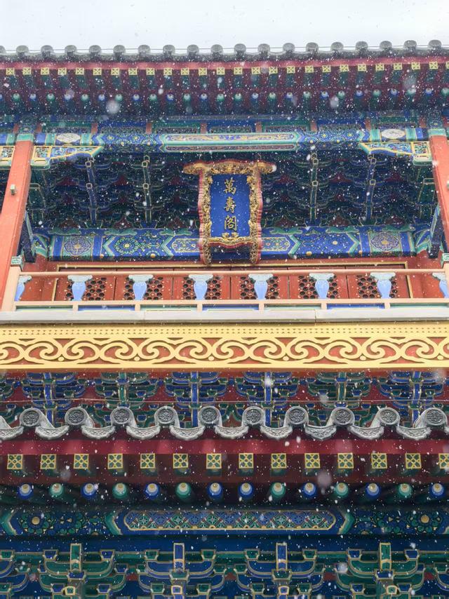 古建里的博物馆清出“赏雪通道”，为观众留住最佳机位