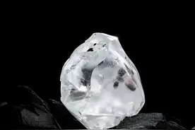 传奇钻石、赞比亚祖母绿与中国相遇｜是日美好事物图片