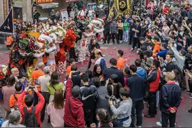 正月十八，三元里村醒狮“大轰趴”，广州人过年开始发力了图片