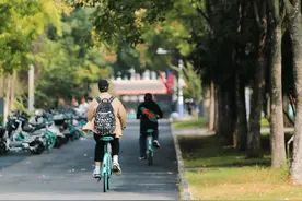 “皖”美校园丨青绿→金黄，安徽新华学院秋意已经几分啦？图片