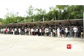 日均500余人参加“科目三”驾考，扬州准大学生暑期考驾照好“热”！图片