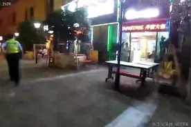 15岁少年离家出走，静安警方3小时寻回图片