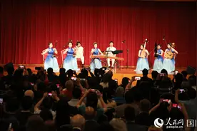 “北京—华盛顿缔结友好城市关系40周年”音乐会在华盛顿举行图片