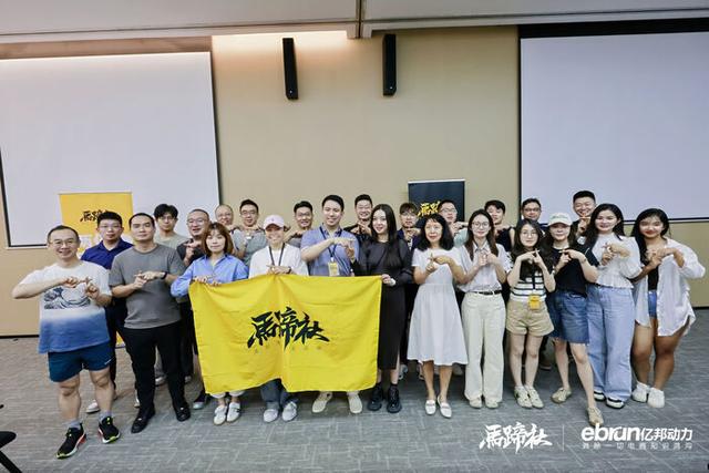 忘掉大陆打法！从Flying V看懂台湾市场的实战玩法 | 马蹄社笔记
