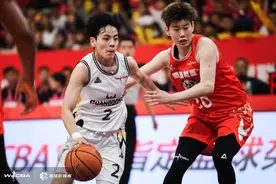 客场再胜四川女篮，广东女篮夺得赛点！图片