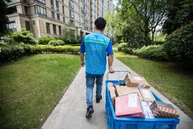 实现夜间取件自由，菜鸟驿站推出“24点前自助取件”图片